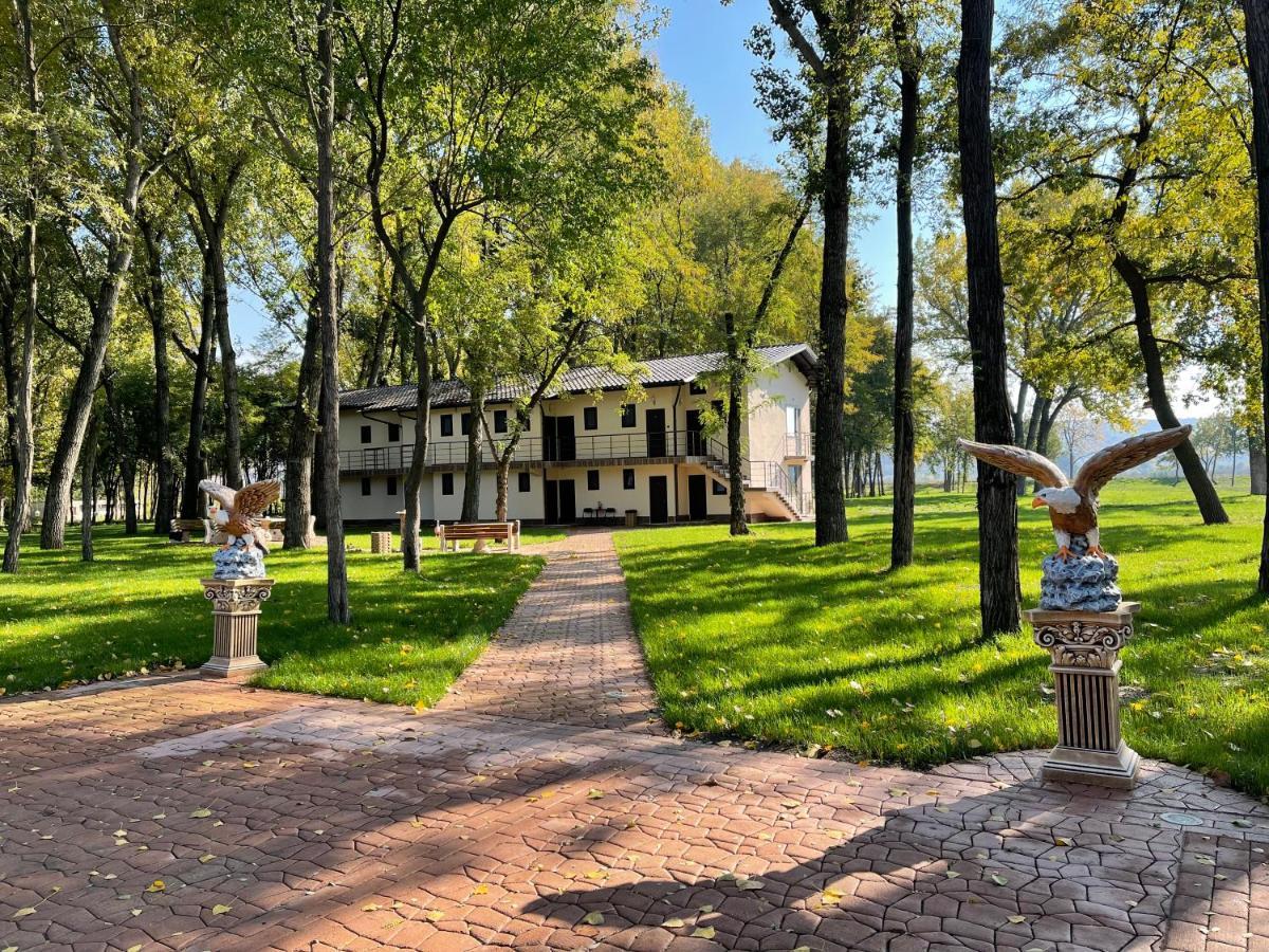 Paradise Park Polski Trŭmbesh Zewnętrze zdjęcie
