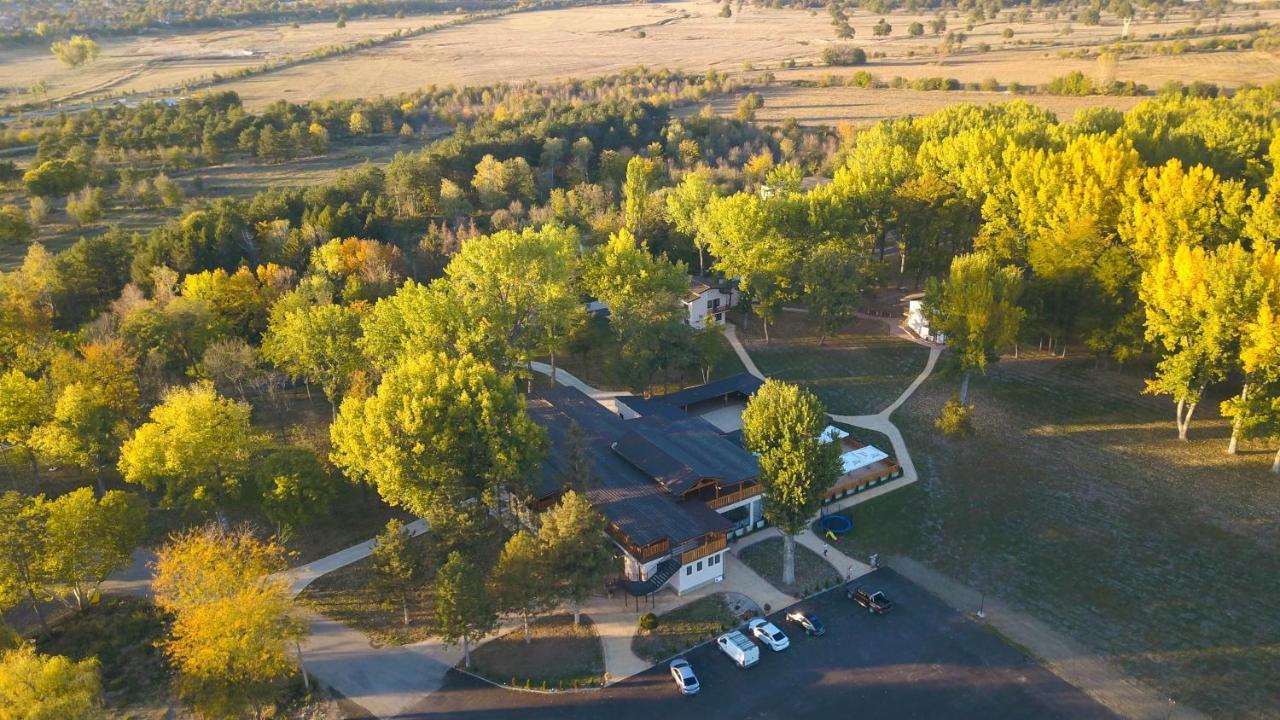 Paradise Park Polski Trŭmbesh Zewnętrze zdjęcie